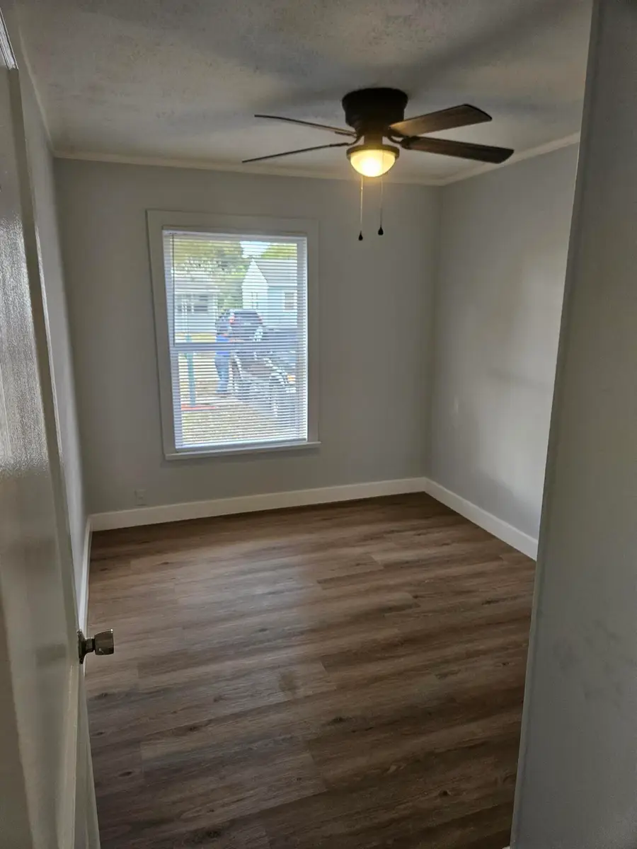 725 Nathan Hale Road, West Palm Beach, FL 33405 - #3