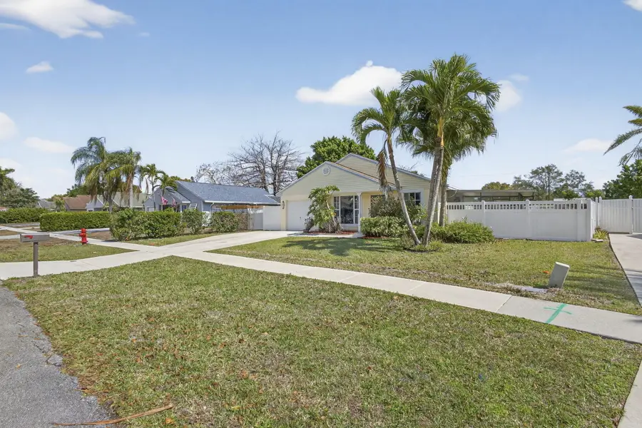 1172 Grandview Circle, Royal Palm Beach, FL 33411 - #3
