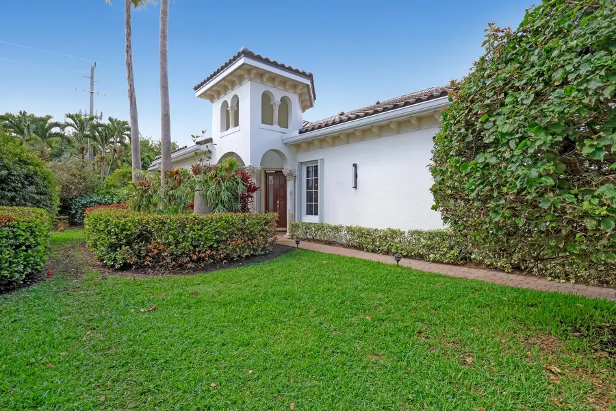 104 Renaissance Drive, North Palm Beach, FL 33410 - #2