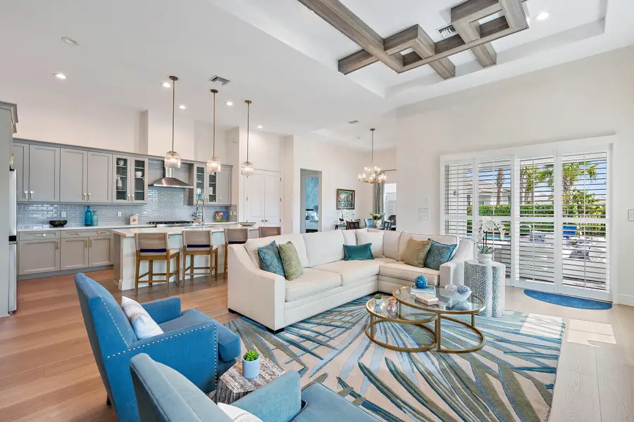 10038 Regency Way, Palm Beach Gardens, FL 33412 - #3