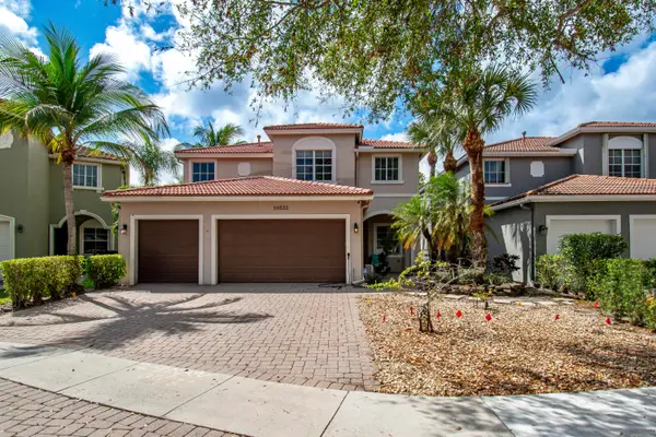 10833 Lake Wynds Court, Boynton Beach, FL 33437