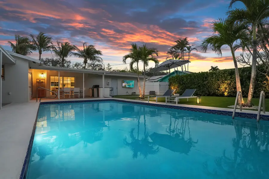 19256 Country Club Drive, Jupiter, FL 33469 - #2