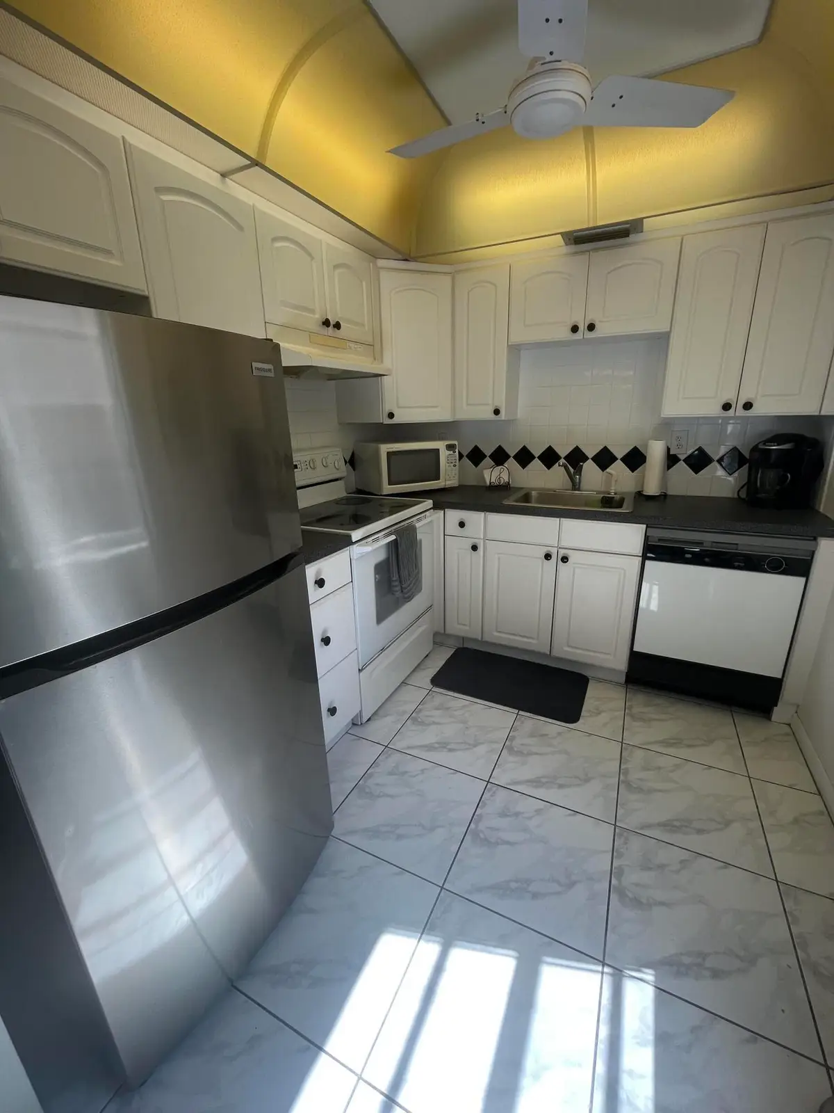 2 Flanders A, Delray Beach, FL 33484 - #1