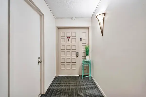 7001 Environ Boulevard #401, Lauderhill, FL 33319