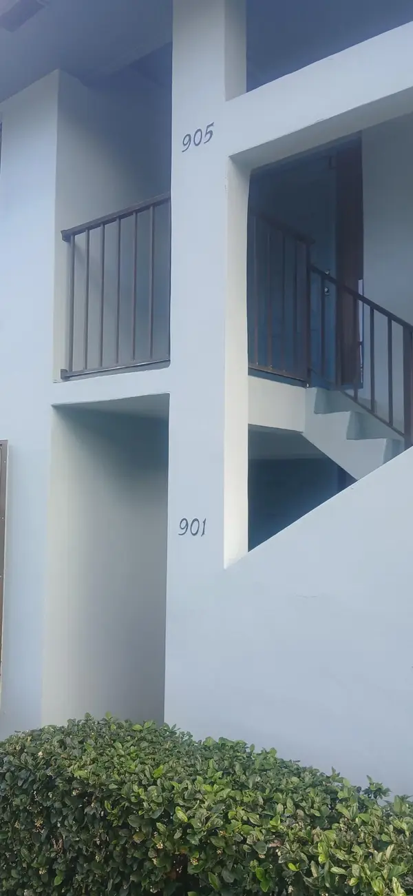 950 S Kanner Highway #905, Stuart, FL 34994