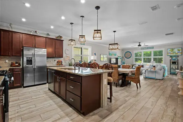 1635 Willows Square, Vero Beach, FL 32966