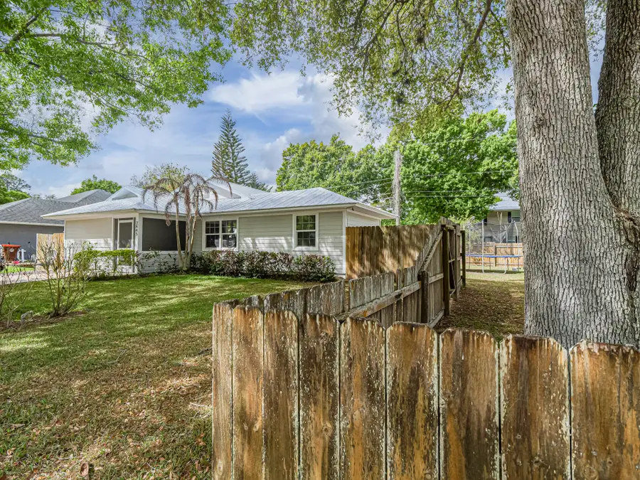 2445 88th Court, Vero Beach, FL 32966 - #2