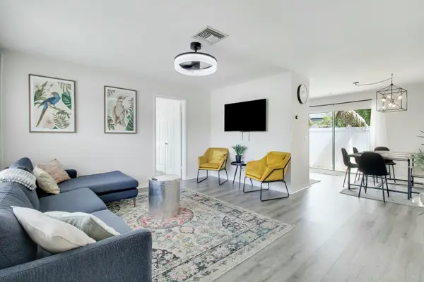 2112 Mercer Avenue, West Palm Beach, FL 33401