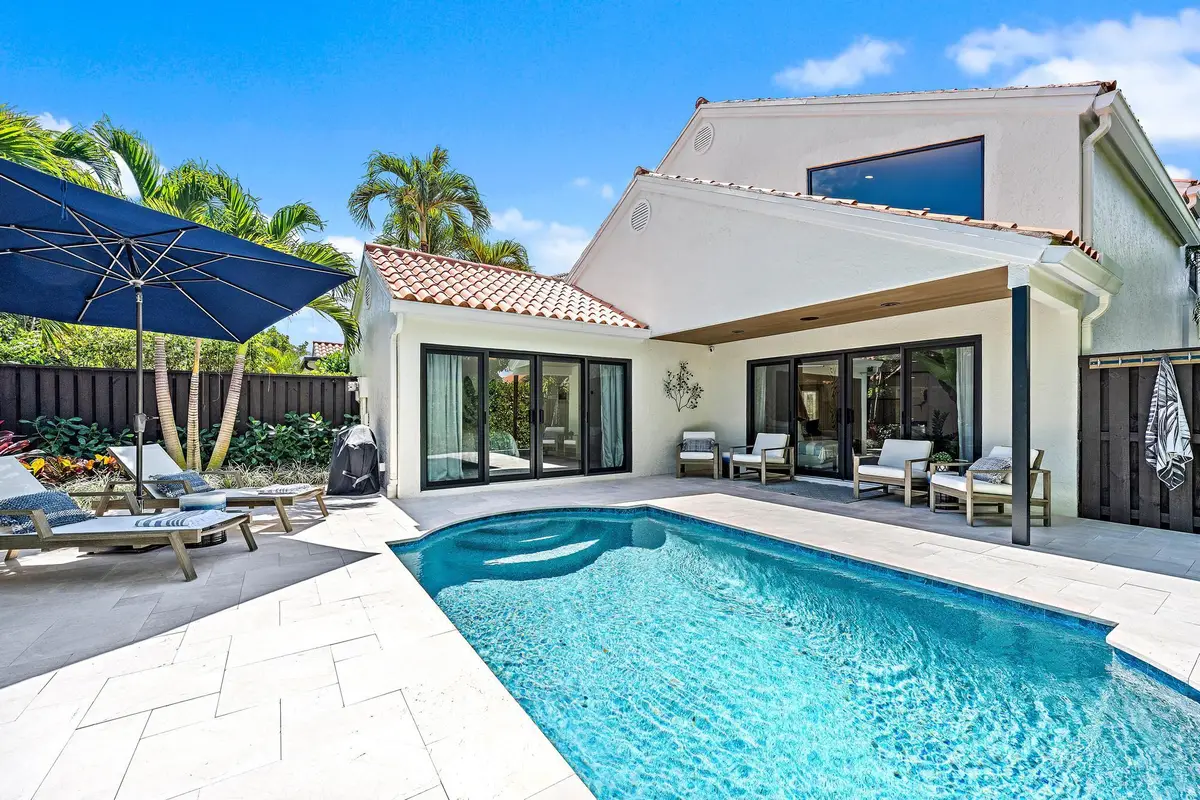 2583 La Cristal Circle, Palm Beach Gardens, FL 33410 - #1