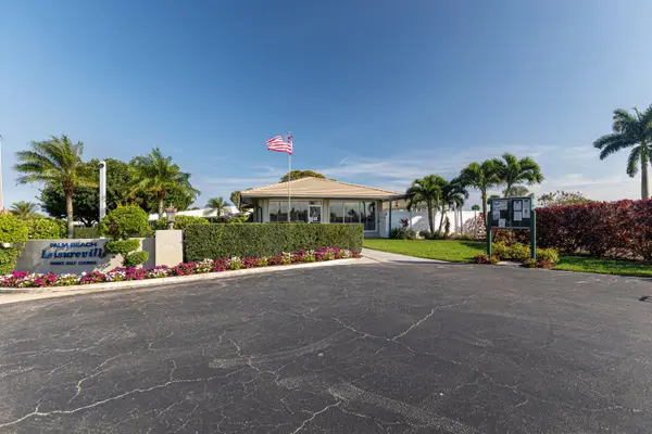 300 SW Golfview Terrace #142, Boynton Beach, FL 33426