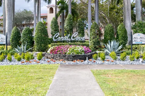 5749 Gemstone Court #403, Boynton Beach, FL 33437