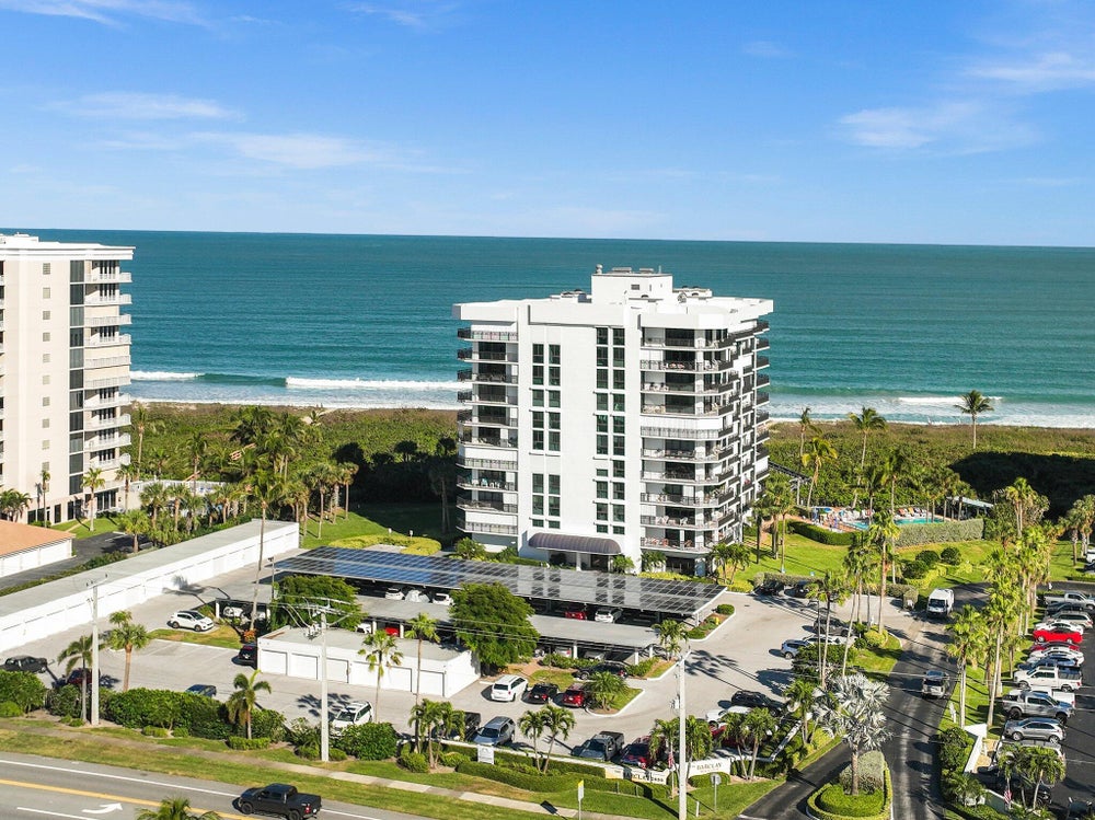 2800 N Highway A1a 402, Hutchinson Island, FL 34949 BHGRE