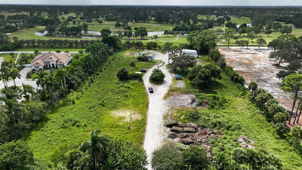 5796 Western Way, Lake Worth, FL 33463 BHGRE