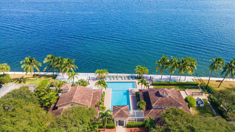 1105 Lake Shore Drive 202, Lake Park, FL 33403 BHGRE