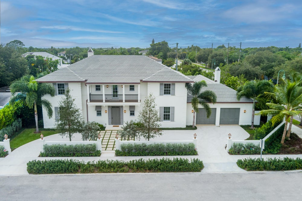 292 Summa Street, West Palm Beach, FL 33405 BHGRE