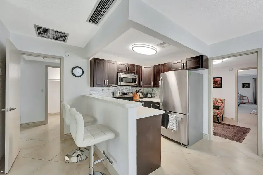3212 NE 12th Street #201, Pompano Beach, FL 33062 - #2
