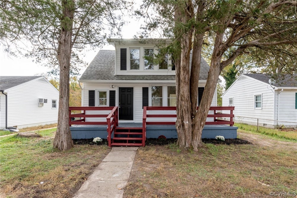 125 N Grove Avenue, Highland Springs, VA 23075 BHGRE