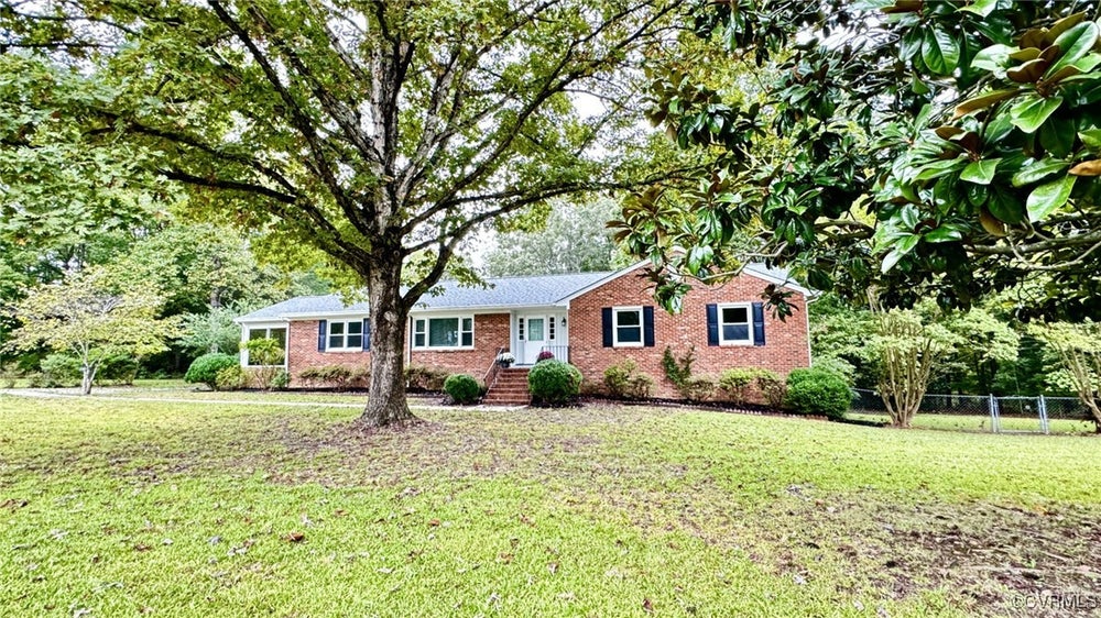 1725 Old Hundred Road, Midlothian, VA 23114 BHGRE