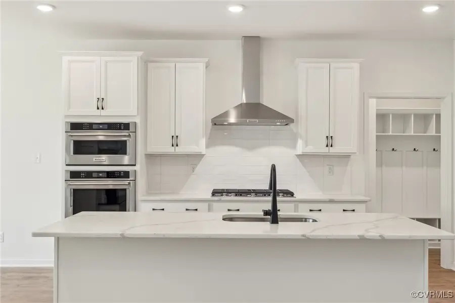 18236 Red Barn Court, Moseley, VA 23120 - Image #2