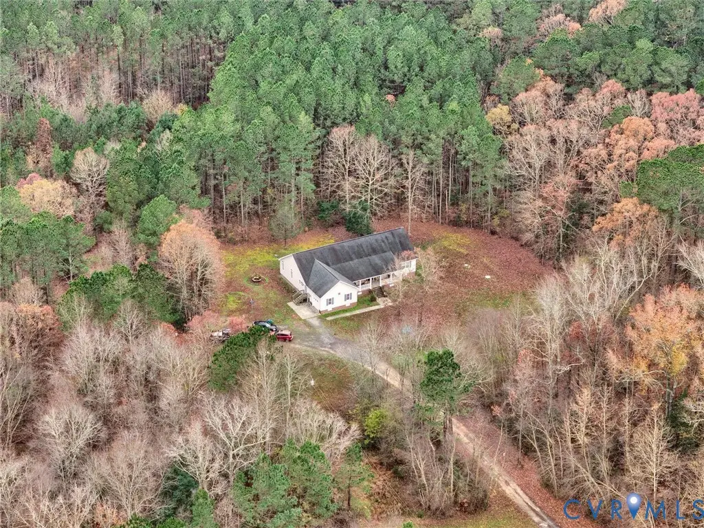 23611 Kefalos Drive, Stony Creek, VA 23882 - Image #1