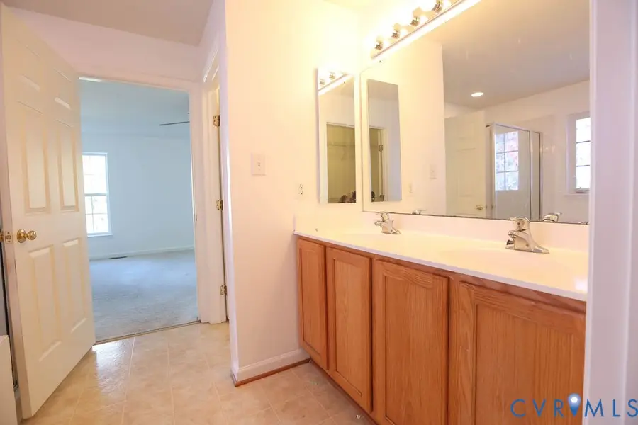 5217 Joshua Tree Circle, Fredericksburg, VA 22407 - Image #3