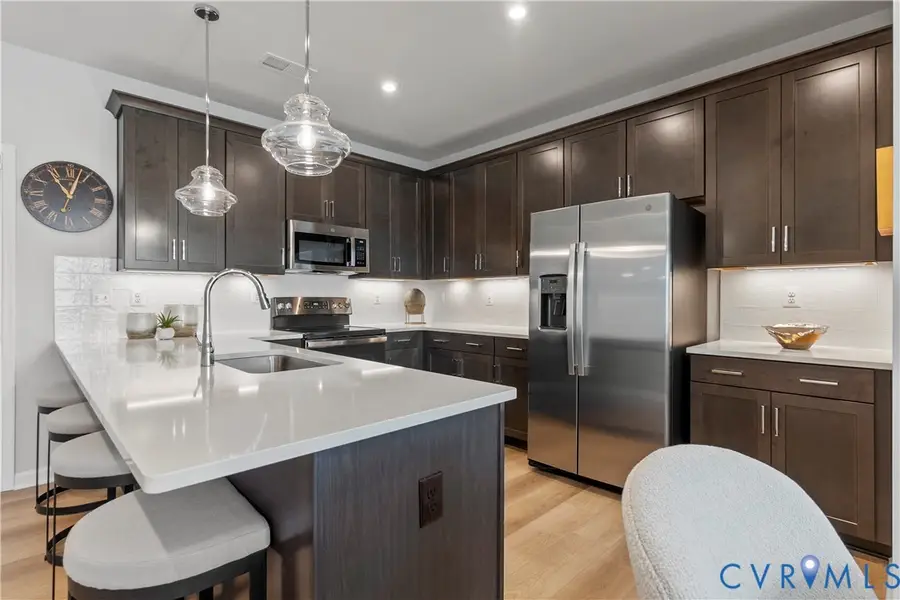 648 Brookwood Glen Terrace #A, Glen Allen, VA 23060 - Image #3