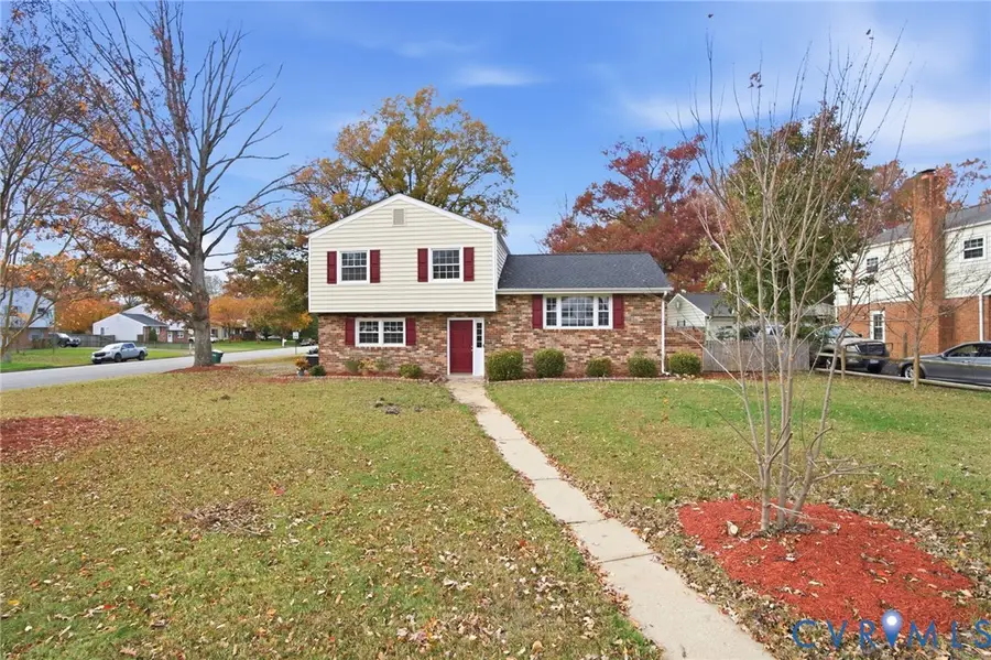 10900 Bluebell Drive, Glen Allen, VA 23060 - Image #2