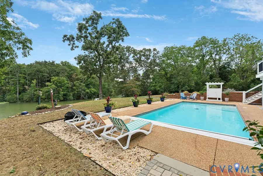 935 Ring Farm Road, White Stone, VA 22578 - Image #2