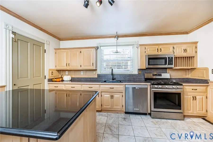 1748 S Sycamore Street, Petersburg, VA 23805 - Image #3