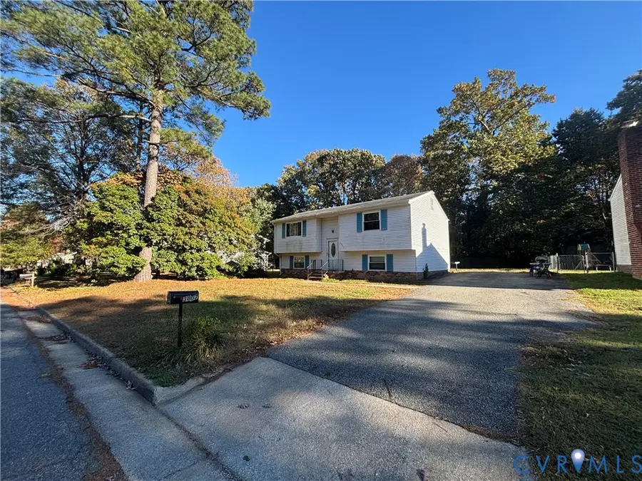 3807 Harvette Drive, Meadowbrook, VA 23237 - Image #2