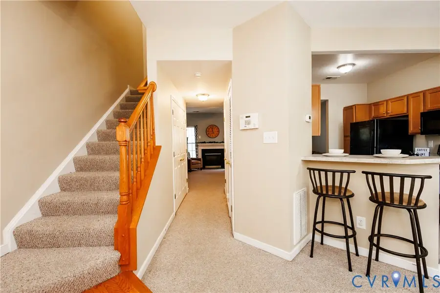 405 Hollybrook Ridge Lane, East Highland Park, VA 23223 - Image #2