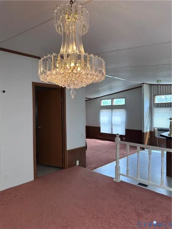 304 E Main Street, Wakefield, VA 23888 - Image #3