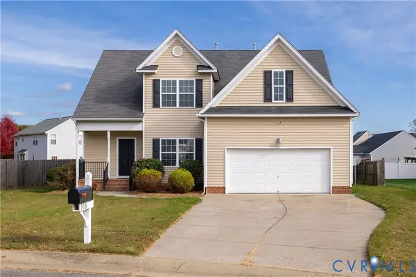 308 Silverdust Court, Chester, VA 23836