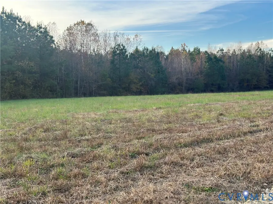 18612 White Oak Road, Sutherland, VA 23885 - Image #2
