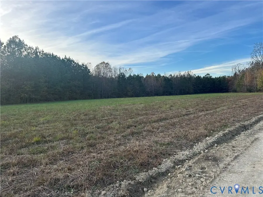 18612 White Oak Road, Sutherland, VA 23885 - Image #3