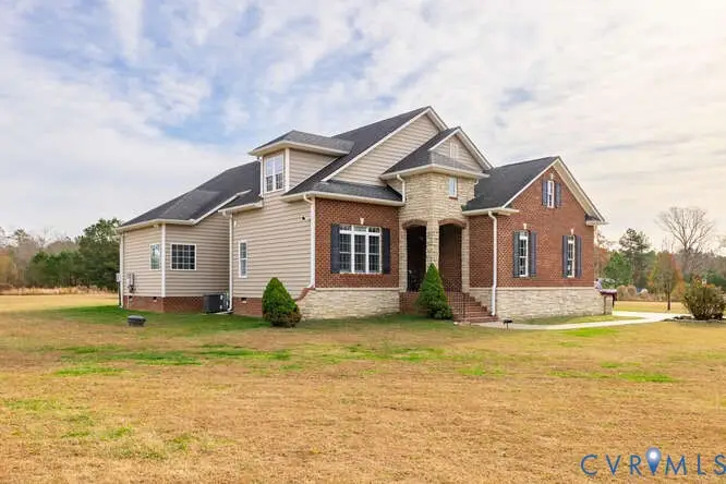 15105 Bradley Bridge Road, Chesterfield, VA 23838 - Image #2
