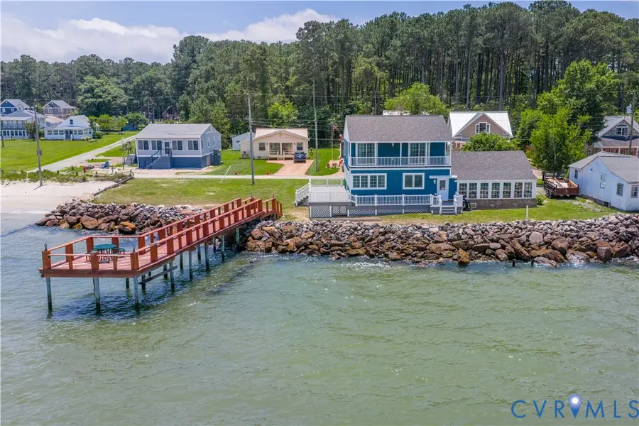 154 Riverside Drive, Deltaville, VA 23043 - Image #3