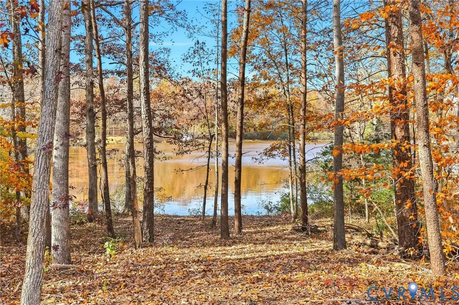 4062 Lake Killarney Road, Gum Spring, VA 23065 - Image #2