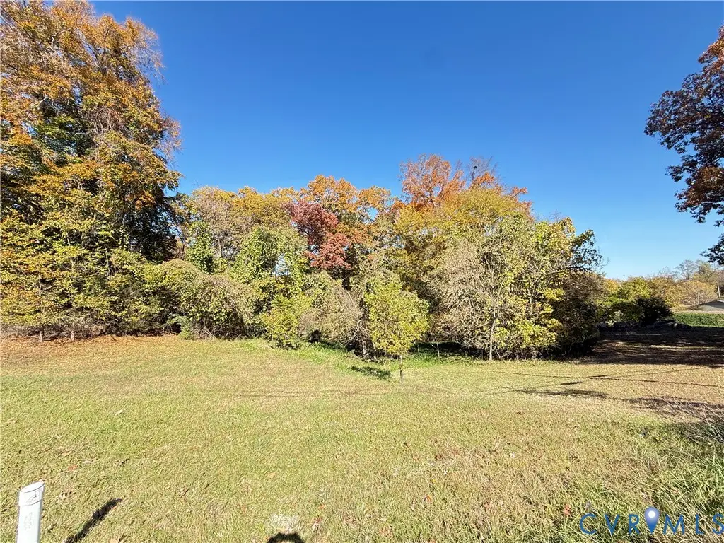 323 Bradley Road, Danville, VA 24540 - Image #1