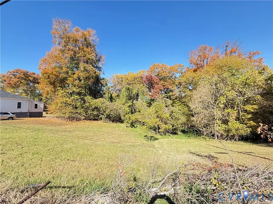 323 Bradley Road, Danville, VA 24540 - Image #2