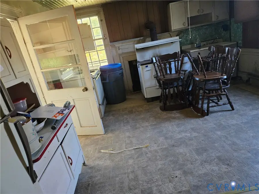 9524 Darlington Heights Road, Farmville, VA 23901 - Image #3