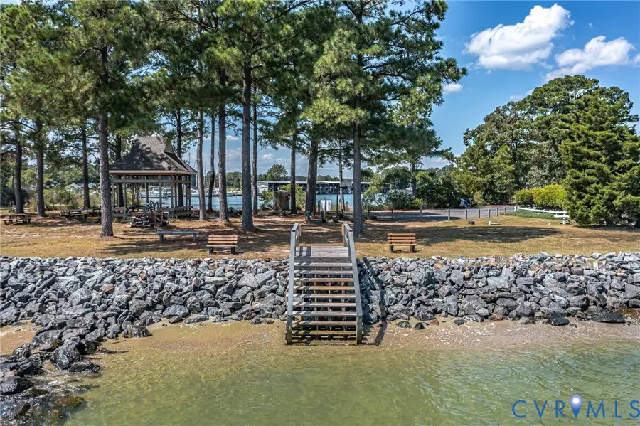 360 Skipjack Drive, Wicomico Church, VA 22473 - Image #3