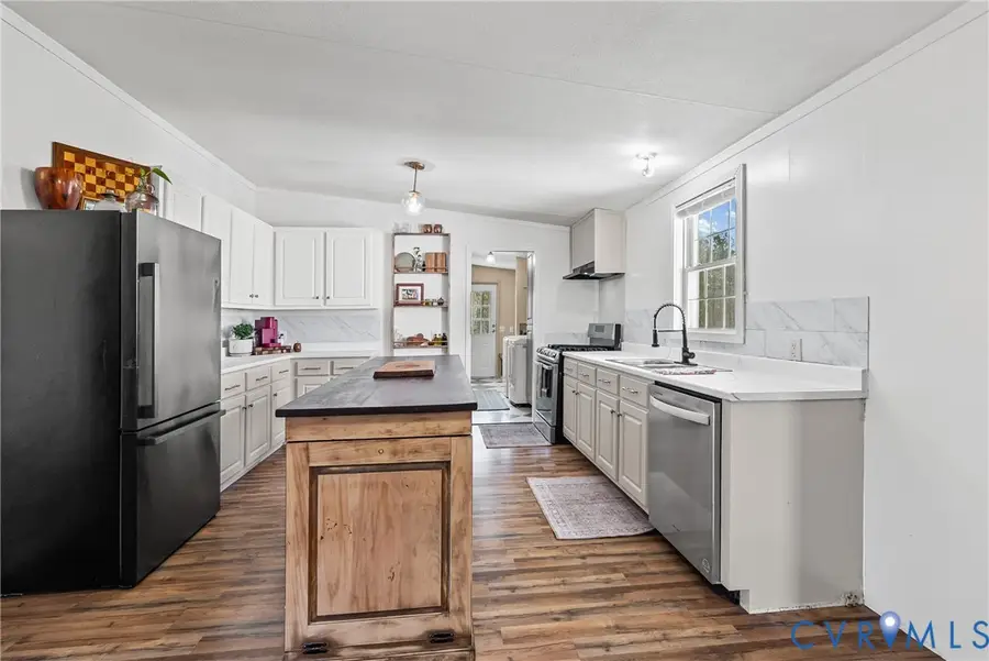 299 Arvins Store Road, Meherrin, VA 23954 - Image #3