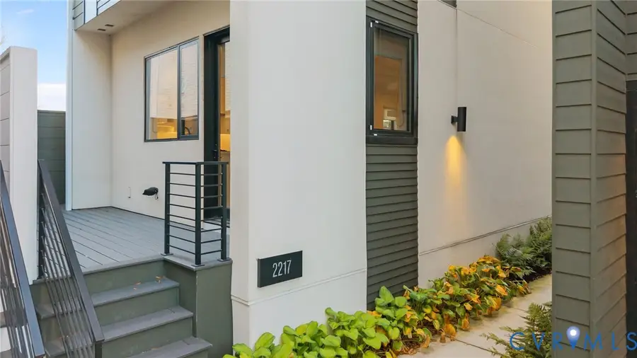 2217 Uptown Alley #END, Richmond, VA 23220 - Image #3