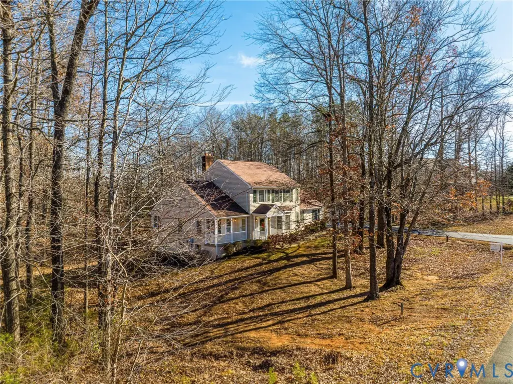 2387 Burlington Drive, Amissville, VA 20106 - Image #1