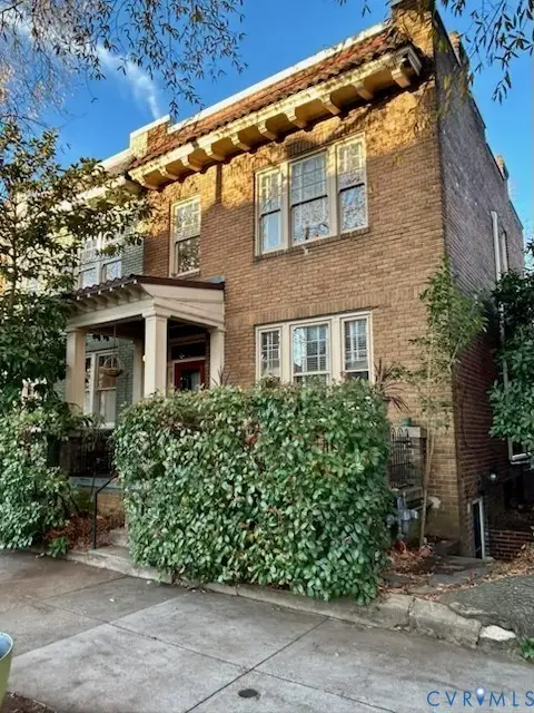 2804 W Grace Street, Richmond, VA 23221