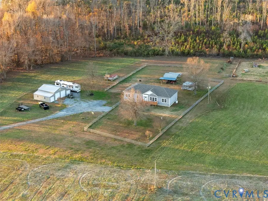 10885 Zilles Road, Blackstone, VA 23824 - Image #3