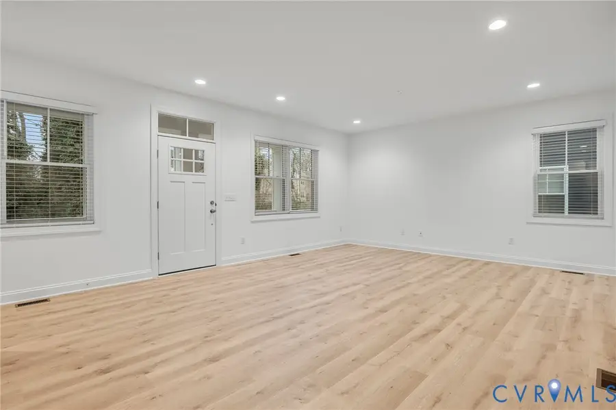 653 Ellens Haven Alley, Richmond, VA 23222 - #3