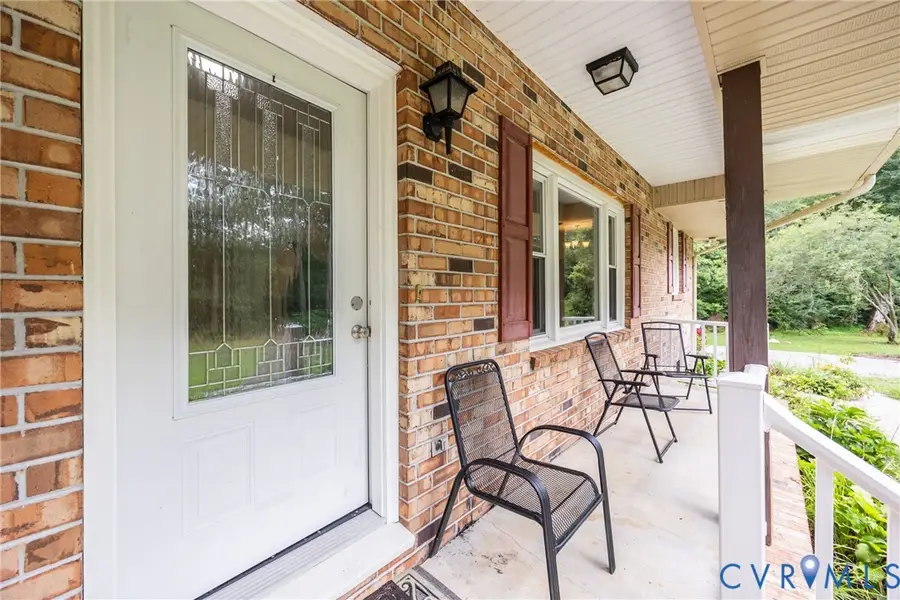 9016 Robin Road, Disputanta, VA 23842 - Image #2