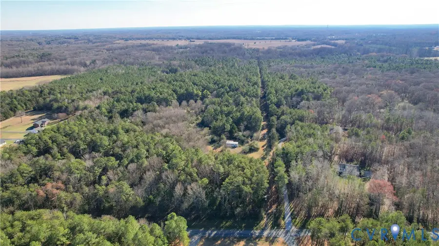 18381 Dogwood Trail Road, Rockville, VA 23146 - Image #2